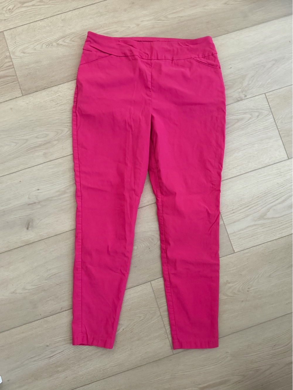Versona Pink Skinny pull on pants. High waisted.
